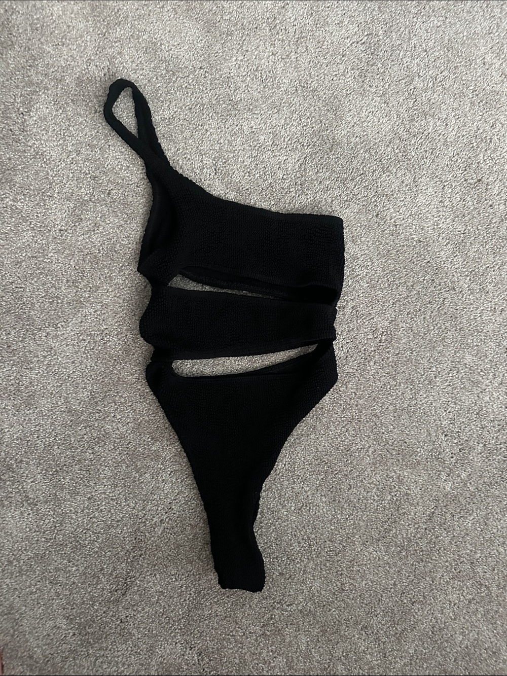 bond-eye Black One-Shoulder Cutout One-Piece Swimsuit